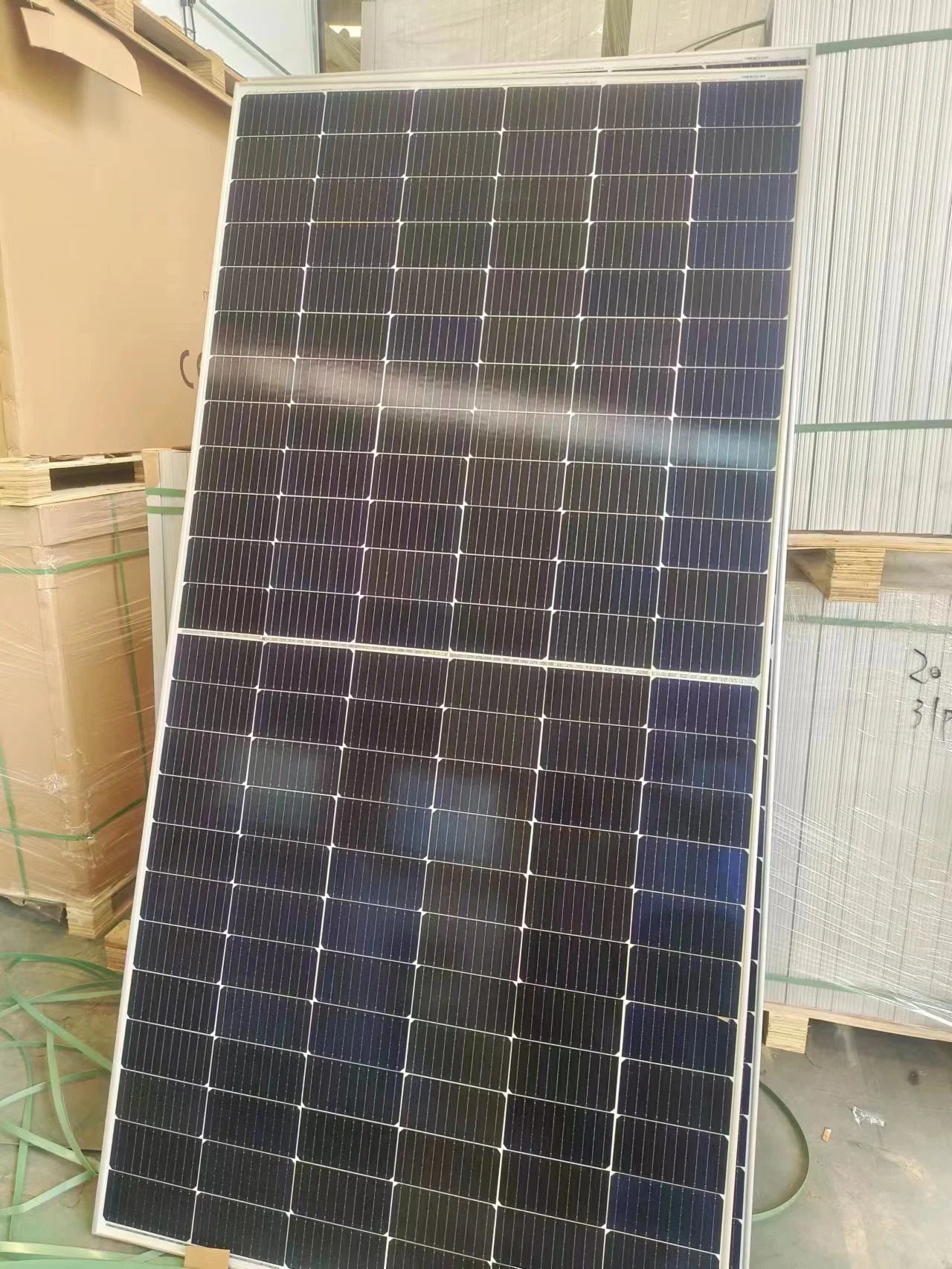 Tongwei Monocrystalline 144 خلية 545 واط 550 واط سعر اللوحة الشمسية