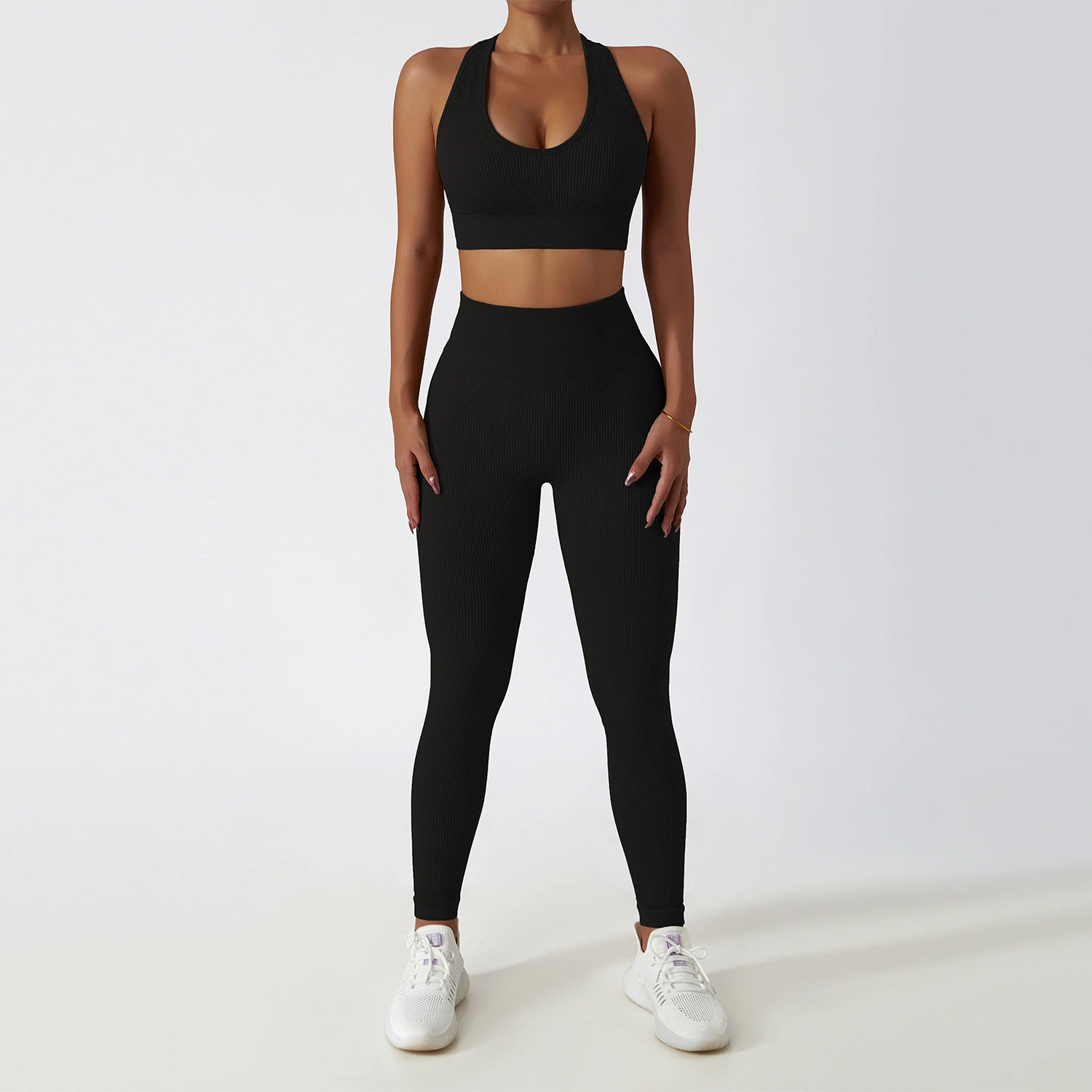 Soutien-gorge de yoga style sportif 3 pièces Loose Crop pour femme et Short de vélo Legging Eco friendly textile respirant vêtements d'entraînement