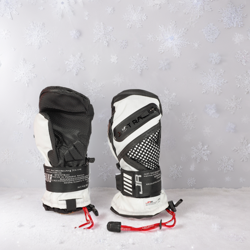 Warm and Waterproof Snowboarding Gloves for Cold Weather