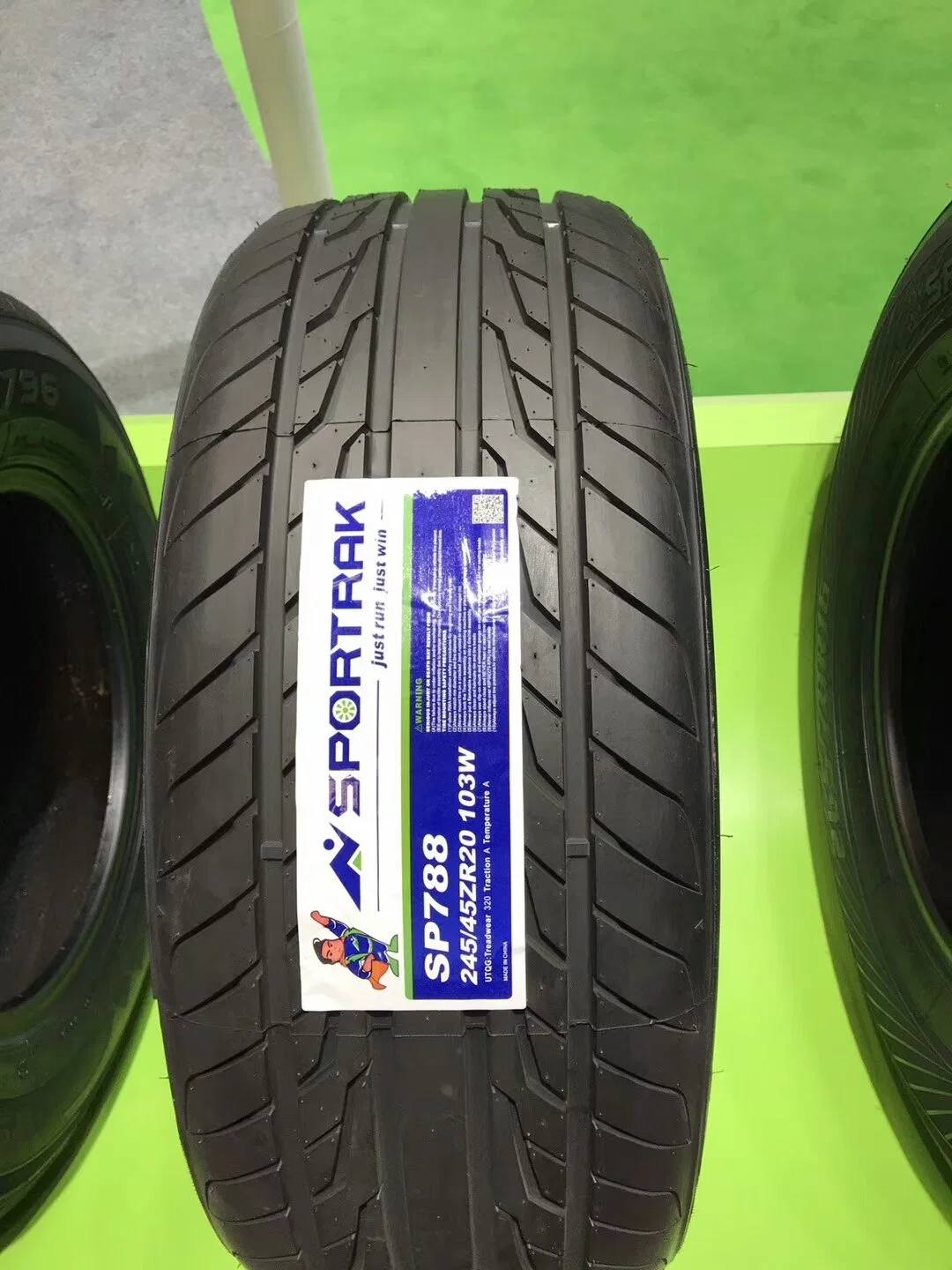 Deriva de carreras de automóviles de turismo de la competencia de los neumáticos 195/50R15-sp706 Sportrak Neumaticos al por mayor