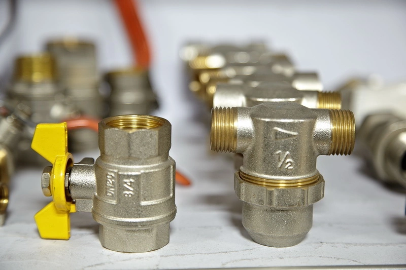 1-1/2 " Lead Free Brass Valves, Threaded NPT Fittings - Maximum Pressure, 150 Psi Wsp / 600 Psi Wog