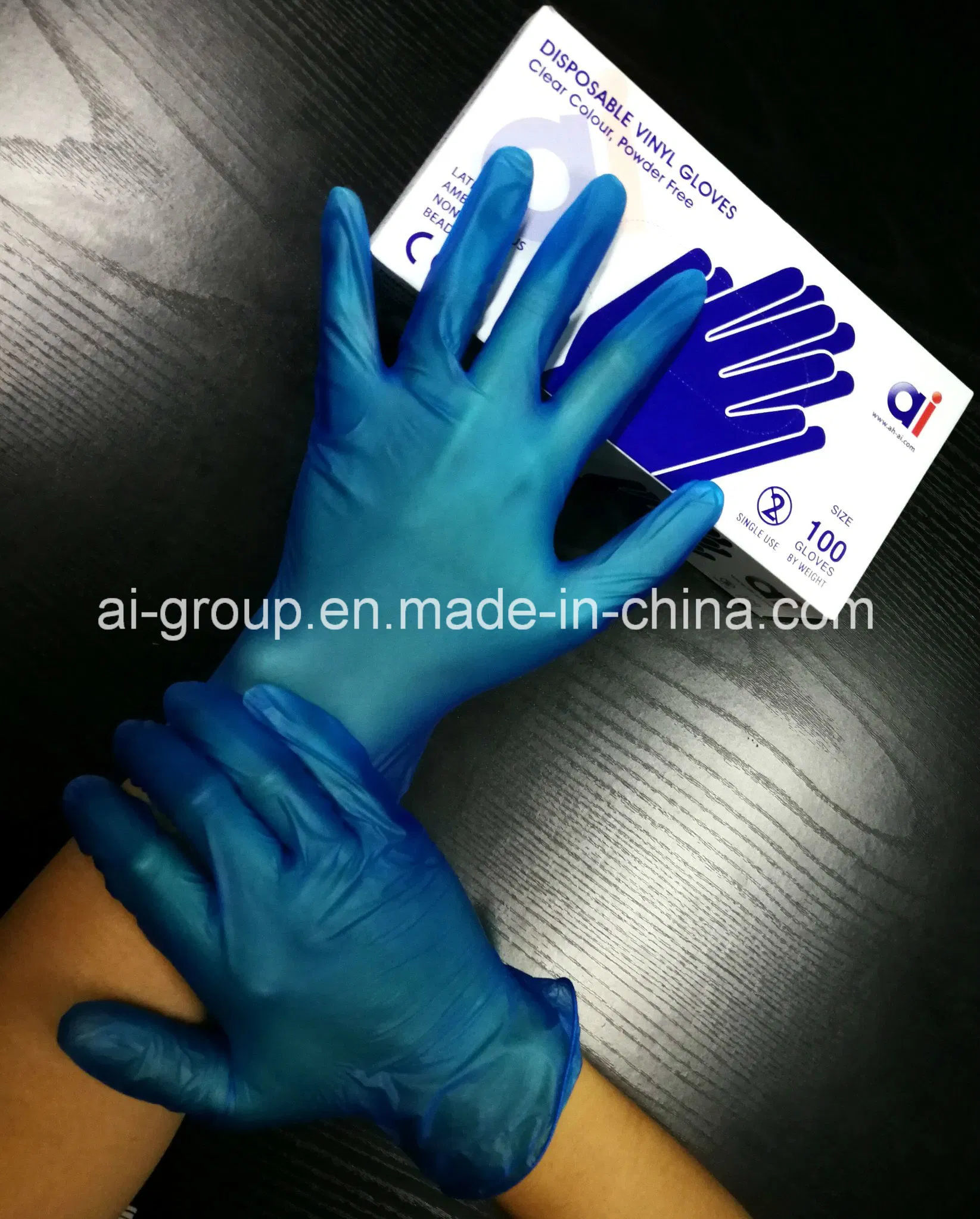 Royalblue Vinyl Exam Glove Powder Free or Powdered with USP Absorbable Corn Starch