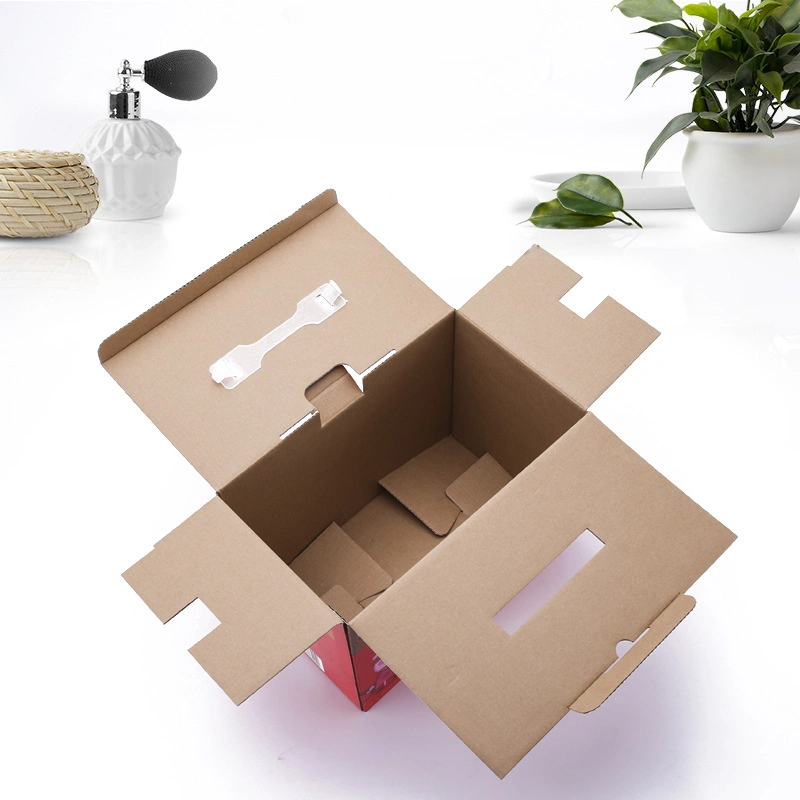 Boîte d'emballage en carton ondulé kraft brun Paper Box avec fenêtre en plastique d'affaires pour l'emballage des jouets