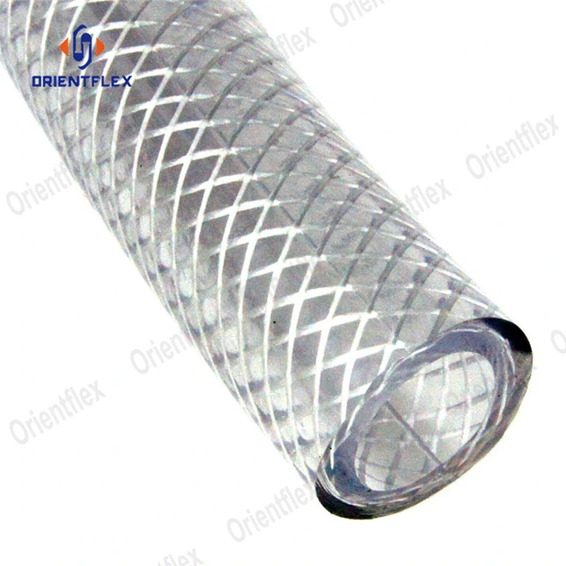 Tuyau d'eau transparent renforcé en PVC clair tressé en fibres flexible.