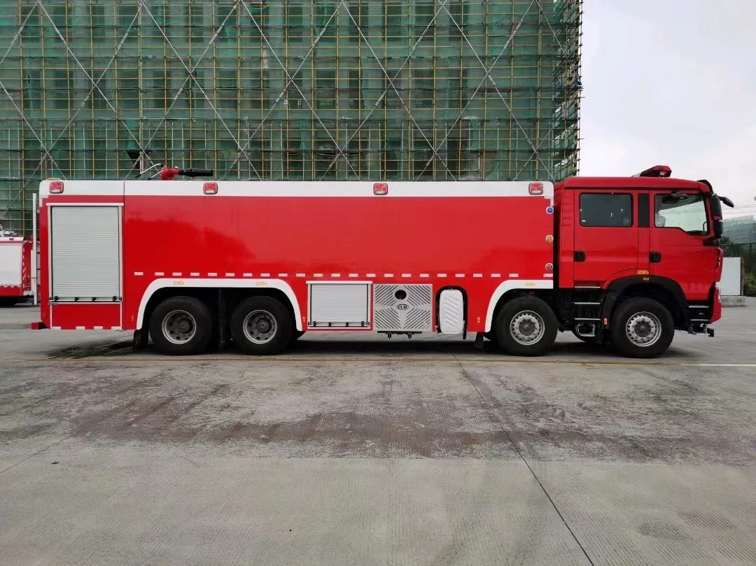 HOWO 8X4 25000 Gallons 25000 Litres 25000L Fire Truck Fire Fighting Vehicle