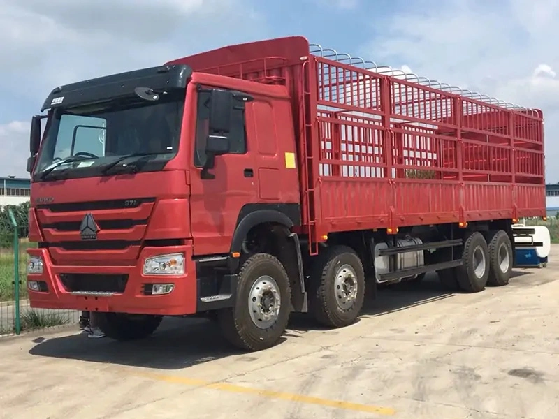 Sinotruk HOWO Cargo Truck Cargo Van Loads 10t Paylload