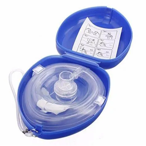 Free Sample CPR Mask Fashion Promotion Gift CPR Life Key