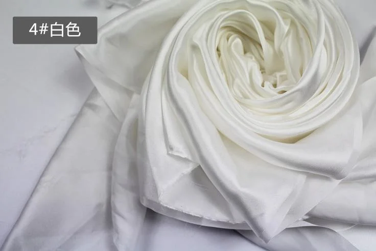 100% Silk Satin Fabric for Clothes Purpose