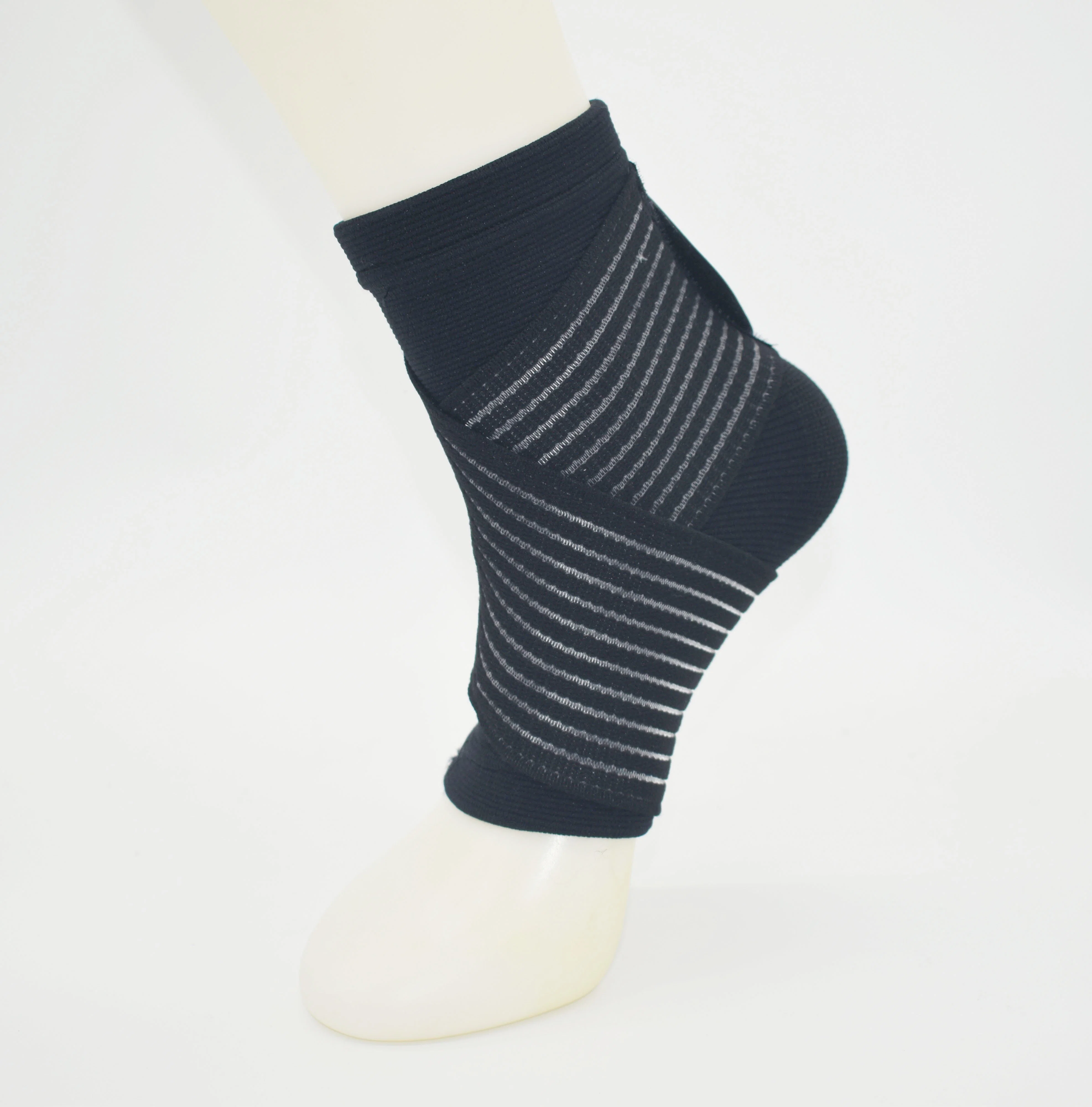 Compression Sports Outdoor Ankle Support with Strap