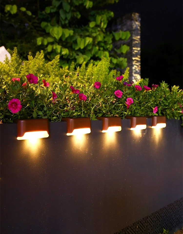 مصابيح السلالم الشمسية في الحديقة المصابيح المدورة في الهواء الطلق المصابيح الدرج الشمسي إضاءة الحدائق