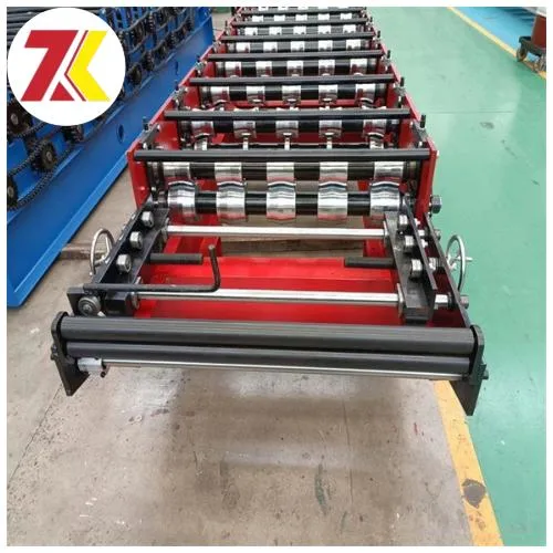 Color Steel 840 Roof Panel Roll Forming Machine Hydraulic Shear Used Steel Construction Iron 0.3-0.8mm Trapezoidal Roof Sheet Roll Forming Machine