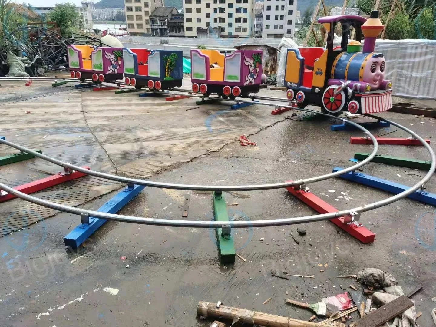 Los niños Electric Amusement paseos en tren Tren Eléctrico pista oval