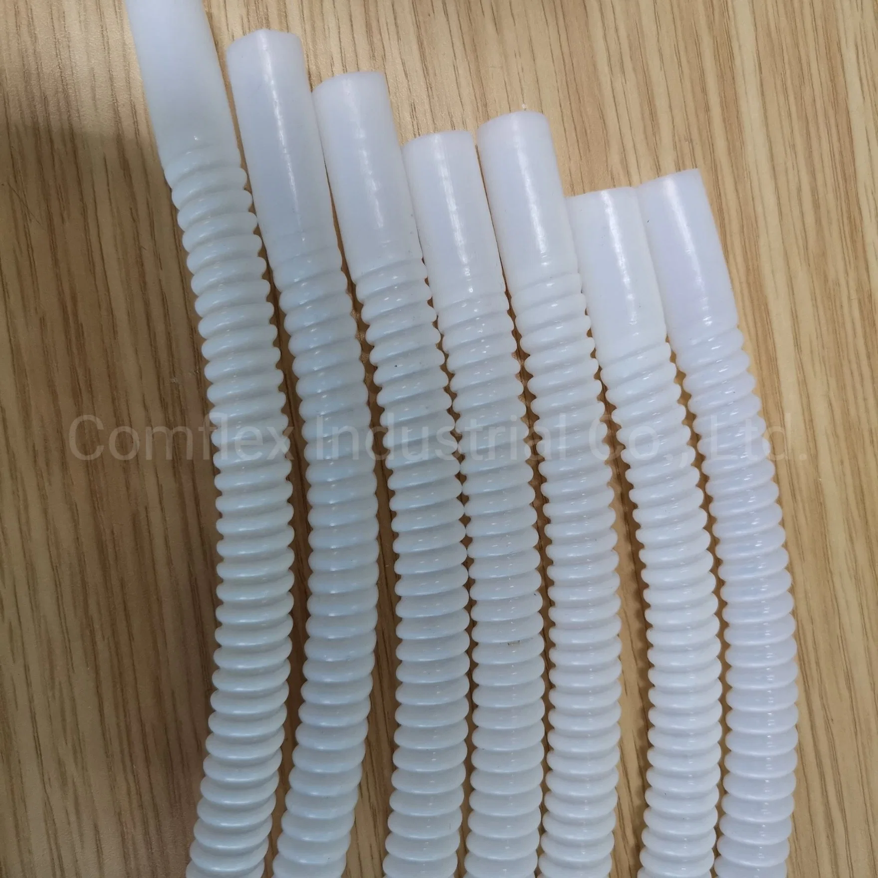 Flexible Wire Braided PTFE Plastic Hoses/Tube/Pipe