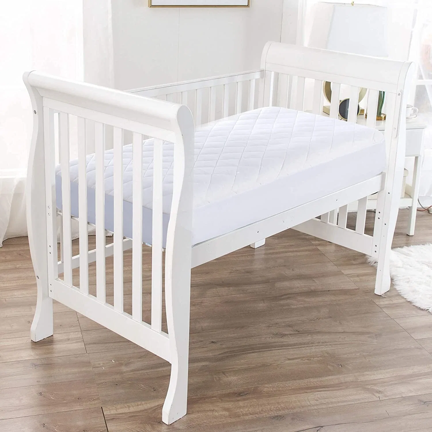 Couvre-matelas matelassé en coton doux pour très petit lit