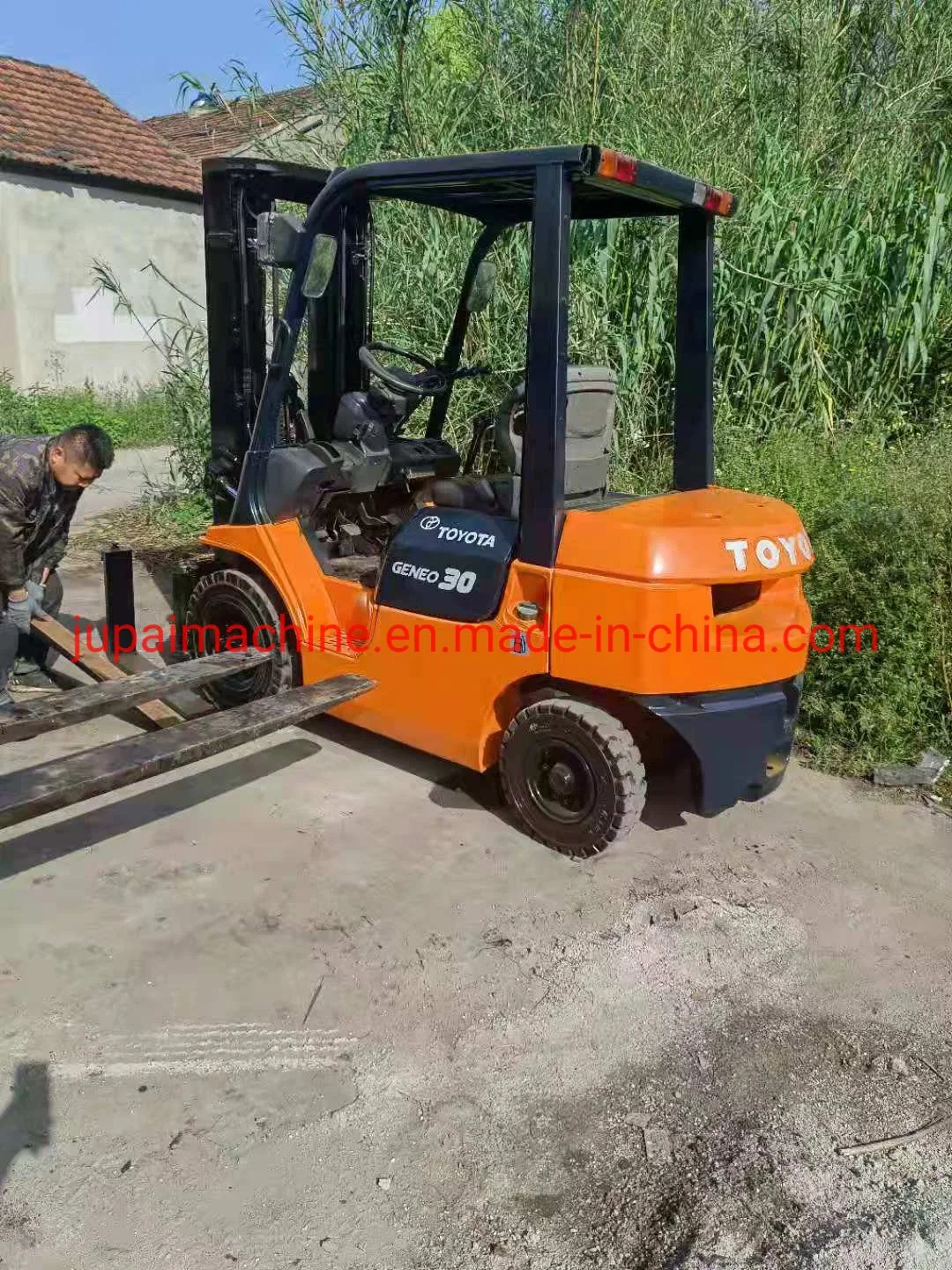 Used Orignal Japan Manufactured Fd30 Toyota Forklift Truck Diesel 3 Ton 3mast Second Hand Forklift Truck