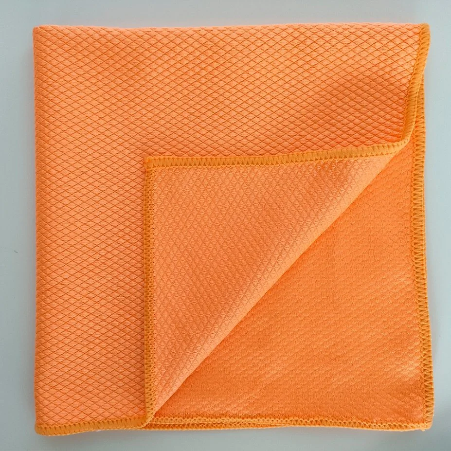 Chiffon de séchage, polissage et nettoyage en microfibre à motif d'écailles de poisson pour vaisselle, verre, revêtement, écran, meubles, acier inoxydable, argent, laiton, voitures.