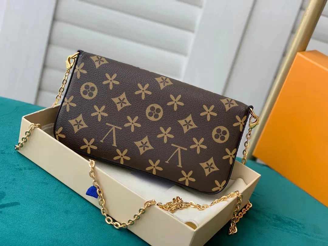 Lady Chain Bag Gold Chain Monogram Clutch Bag Fashion Luxury Brand Replica Handbags for Women