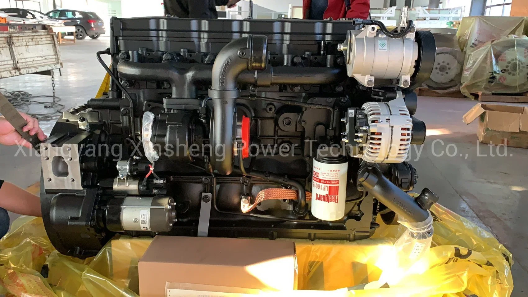 Dongfeng Cummins Diesel Engine Isde285 30 for Truck, Coach, Bus, Tractor