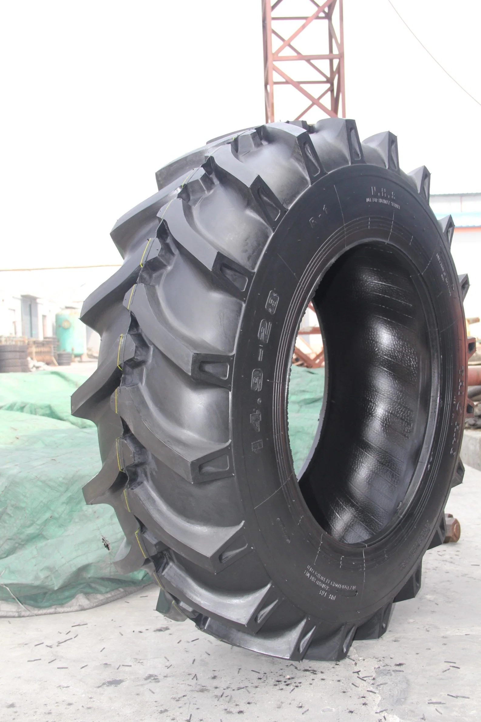 Tyre Manufacturer R1 Pattern Bias Agricultural Tyre 12.4-24 Tractor Tyre