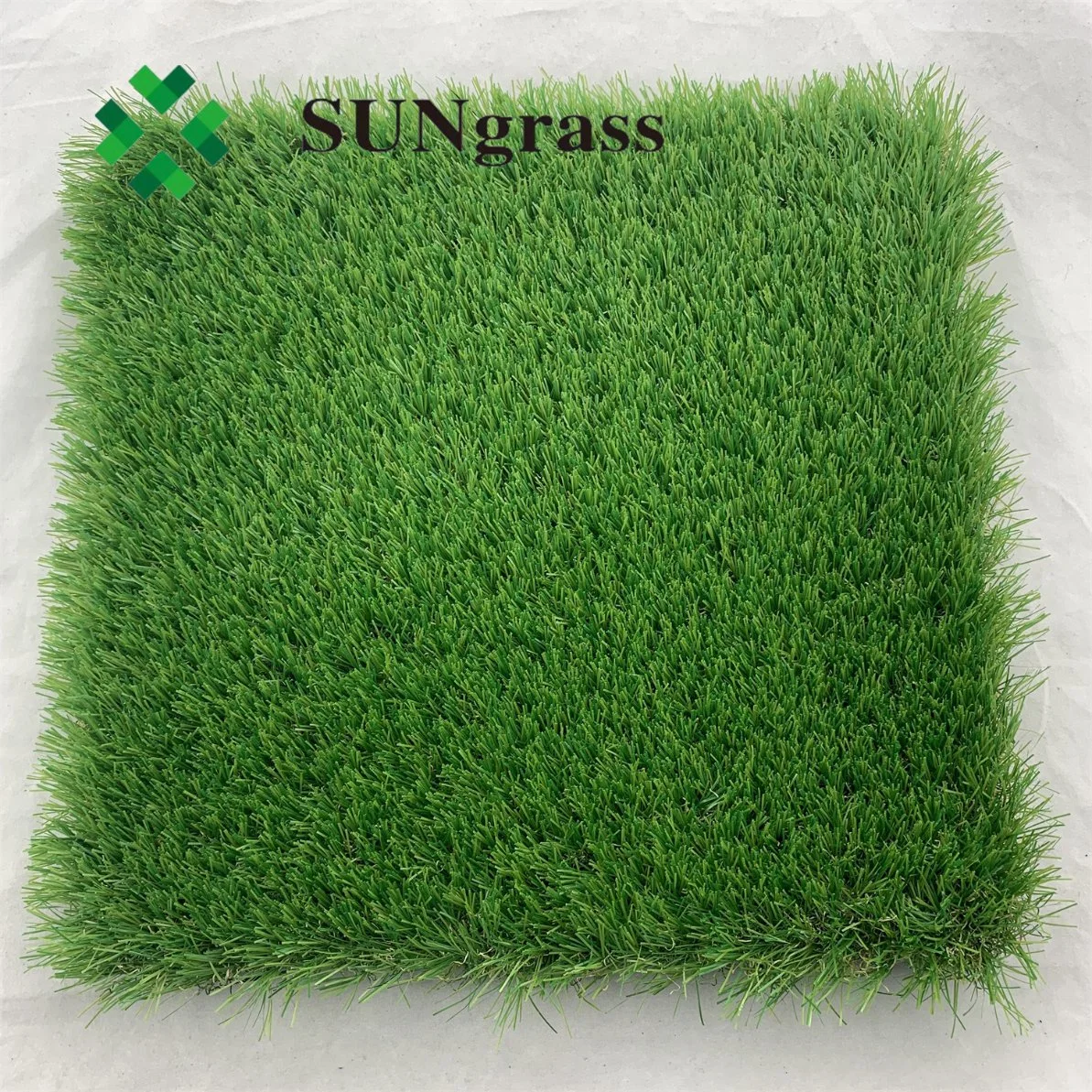 Best Selling Artificial Grass Synthetic Grass High Density Dense Grass Carpet for Landscape Garden Hotel Home Decor