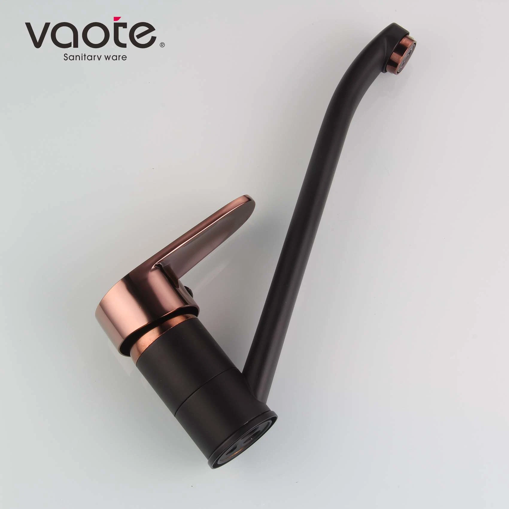 New Design Brass Matt Black with Rose Gold Kitchen Mixer Luxury Kitchen Faucet (VT 14105)