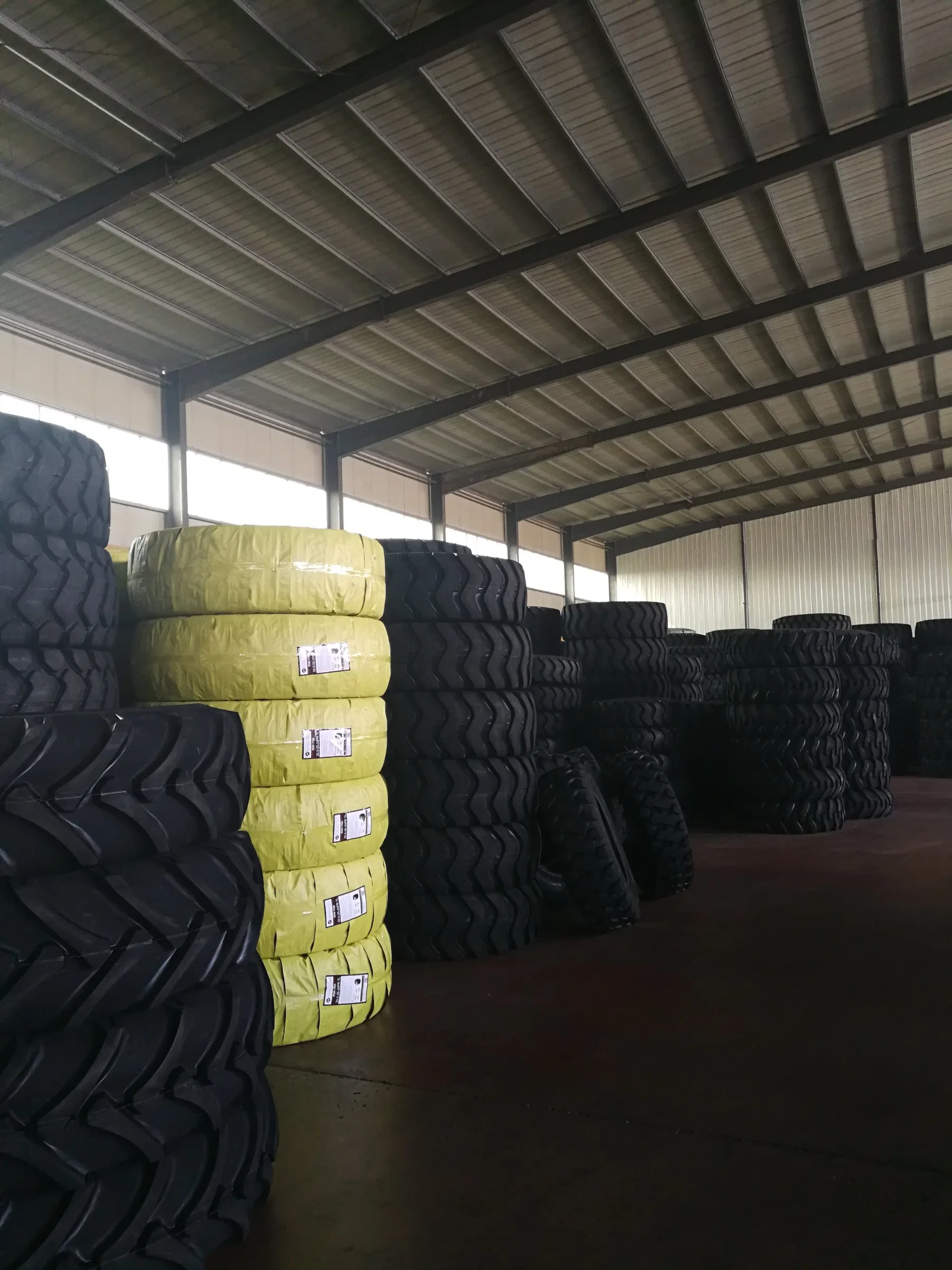 Tyre Manufacturer R1 Pattern Bias Agricultural Tyre 12.4-24 Tractor Tyre