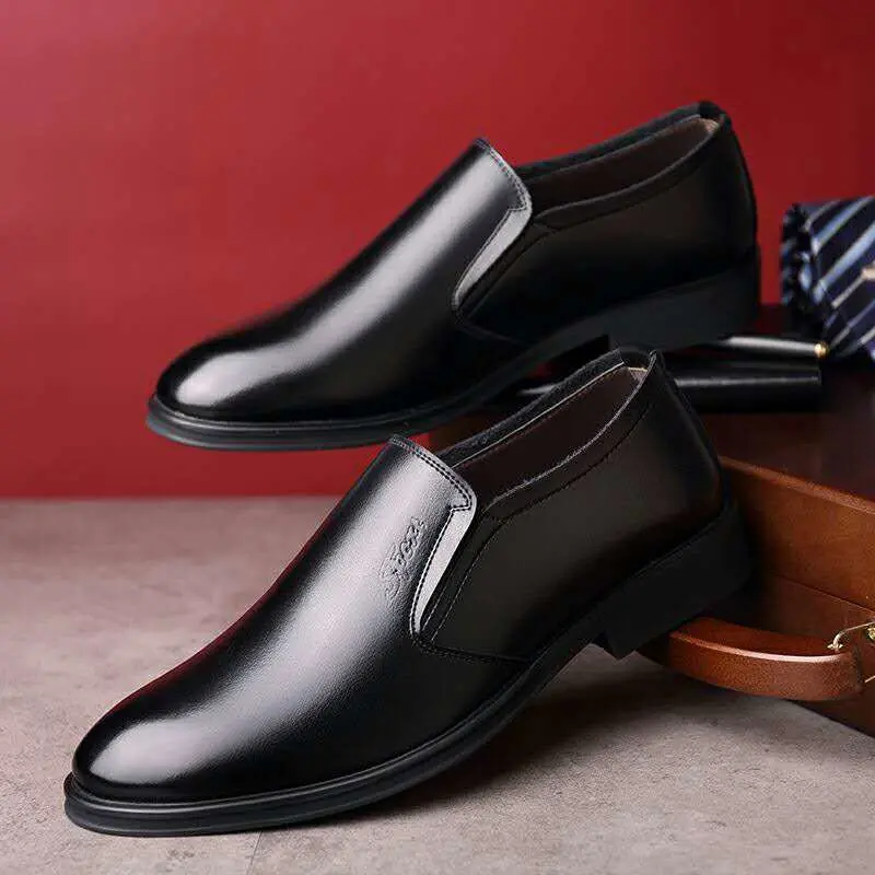 Wholesale/Supplier New Fashion Pointed Toe PU Leather Black Business Wedding Men's Dress Shoes