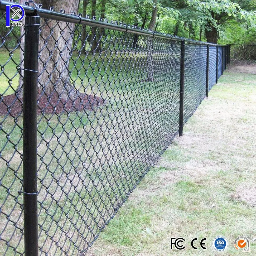 Pengxian 50 FT Stadium Chain Link Fence China proveedores 50mm X 50mm Estadio galvanizado caliente cadena enlace Fence utilizado Para la cercada de la pista de tenis Chain-Link