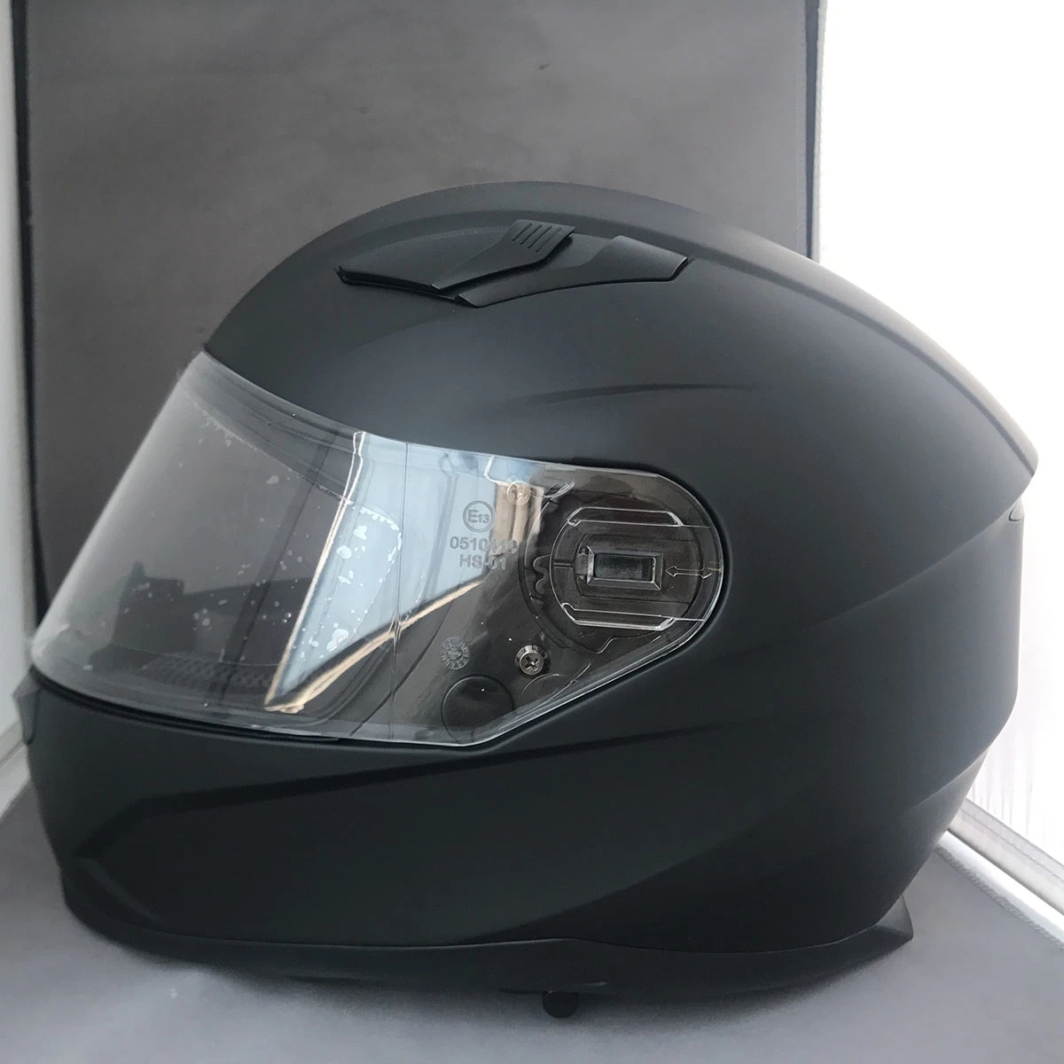 Partes y accesorios de casco de motocicleta de color sólido con todas las certificaciones