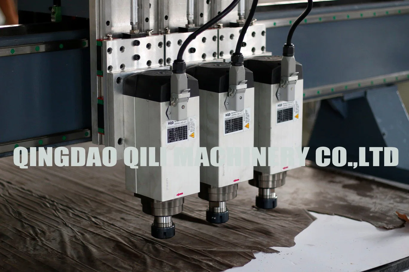 Router CNC para corte grabado en madera MDF