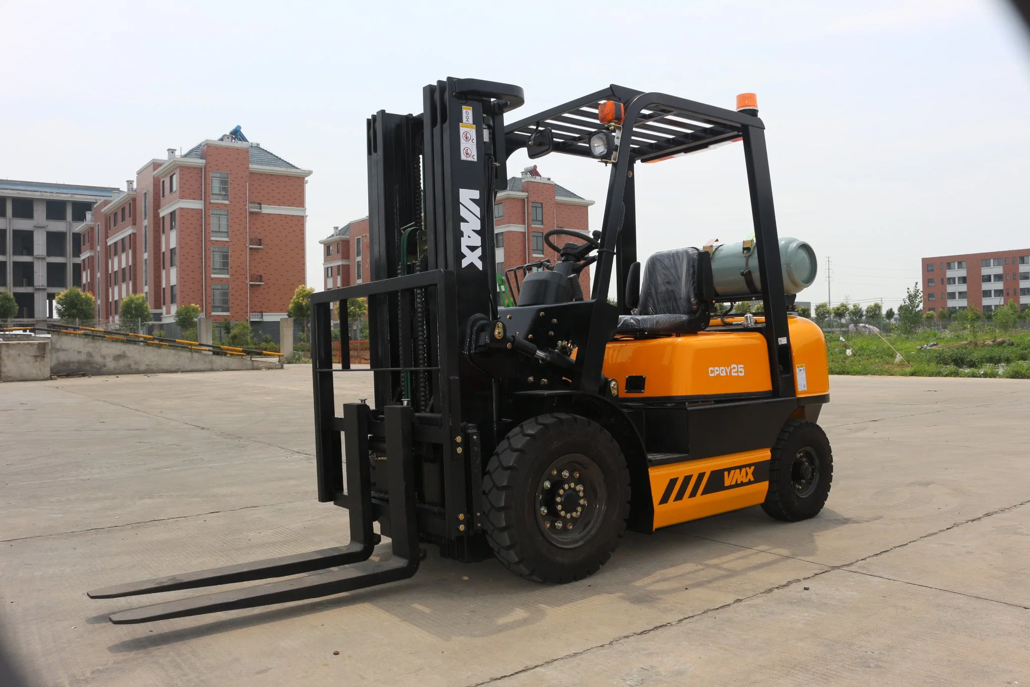 Fork Lift 2.5 Ton Lp Gas Forklift Truck