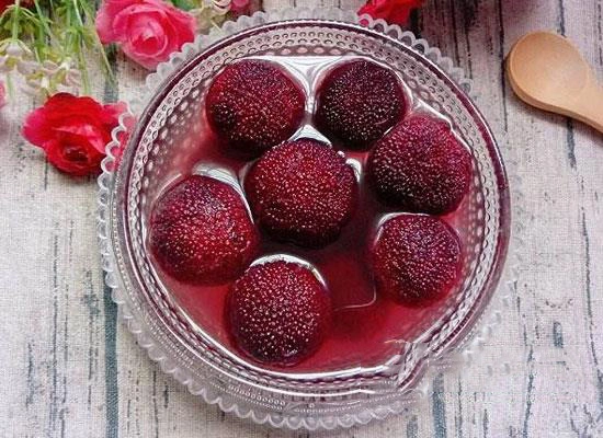 Bonne qualité de conserves de Sweet Waxberry/ Red Bayberry/l'arbousier au sirop