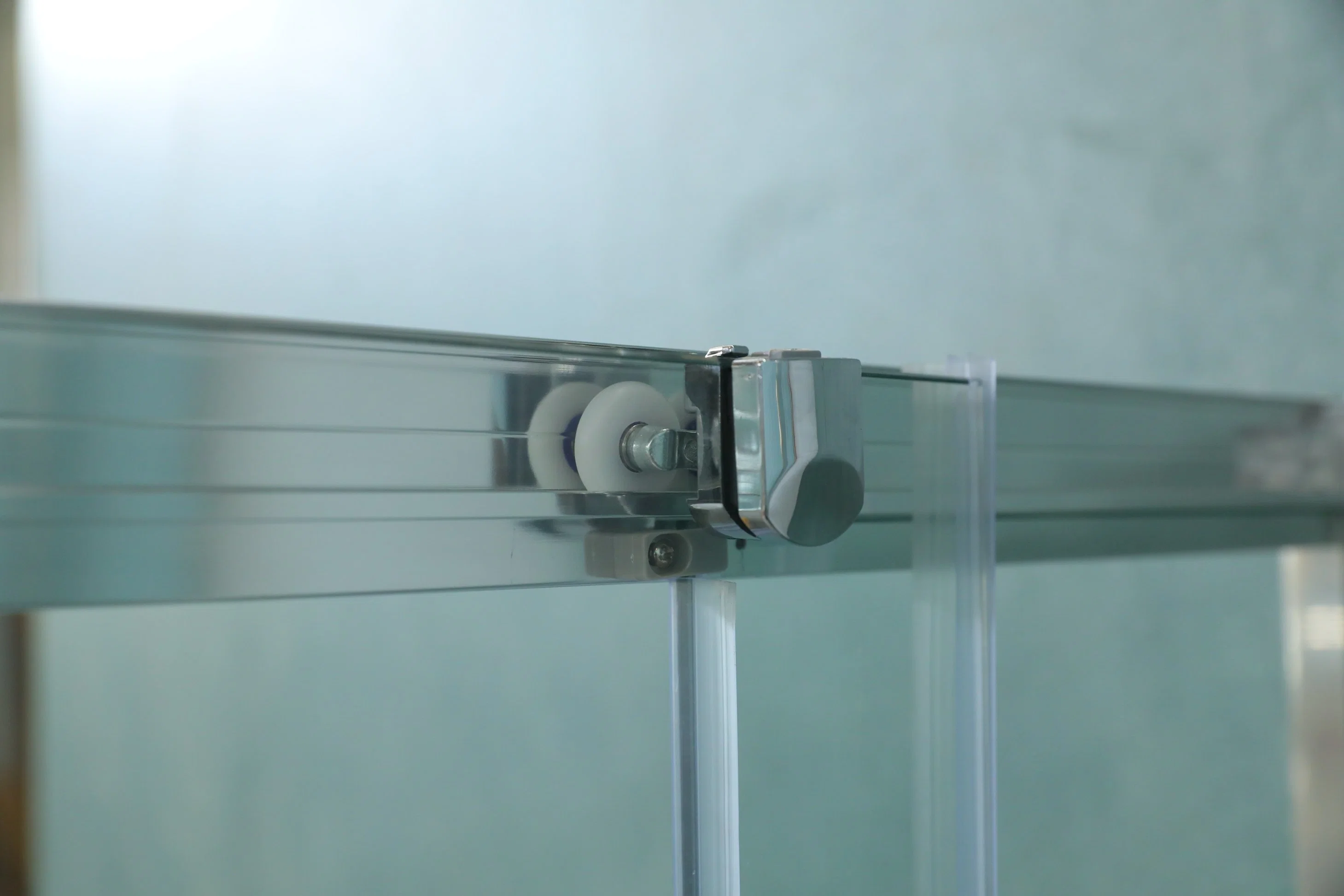 White Tempered Glass Bathroom Shower Screen with Sliver Frame