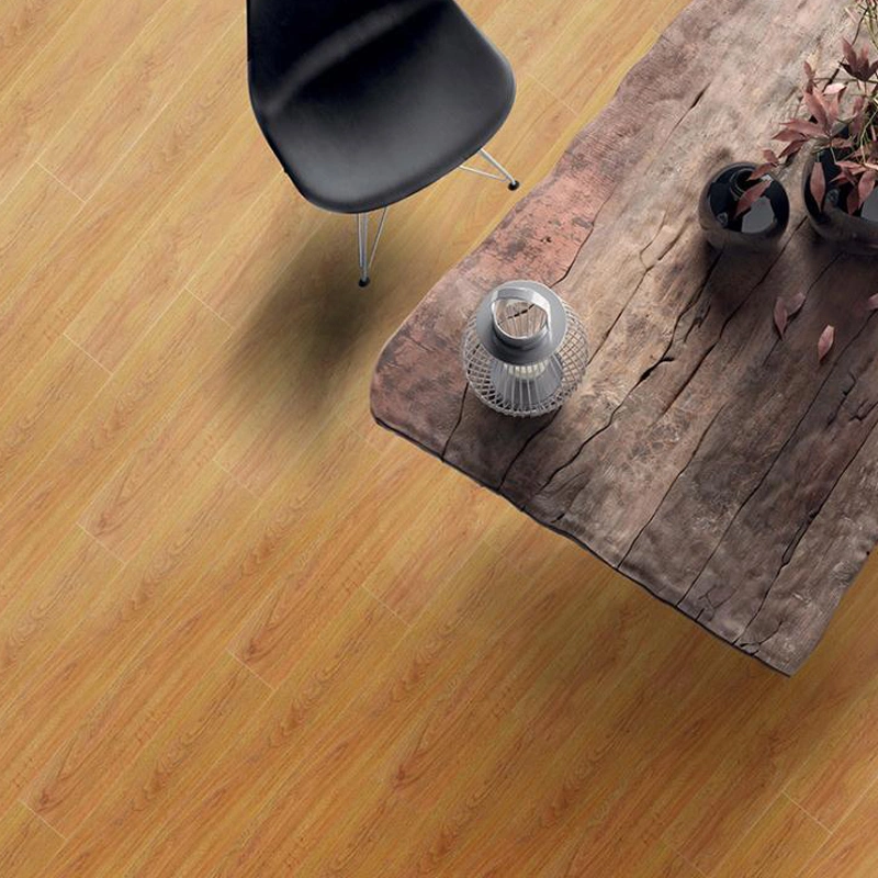 Un revêtement de sol étanche 4mm 5mm de 6mm Pierre Revêtements de sol en vinyle de luxe de base en plastique PVC Plank SPC-de-chaussée