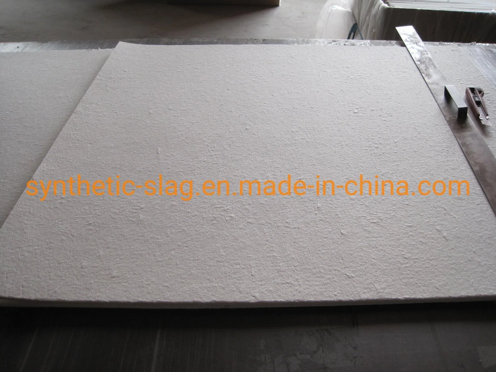 Quality Refractory Insulating Fireproof Board with Alumina Silicate 99%