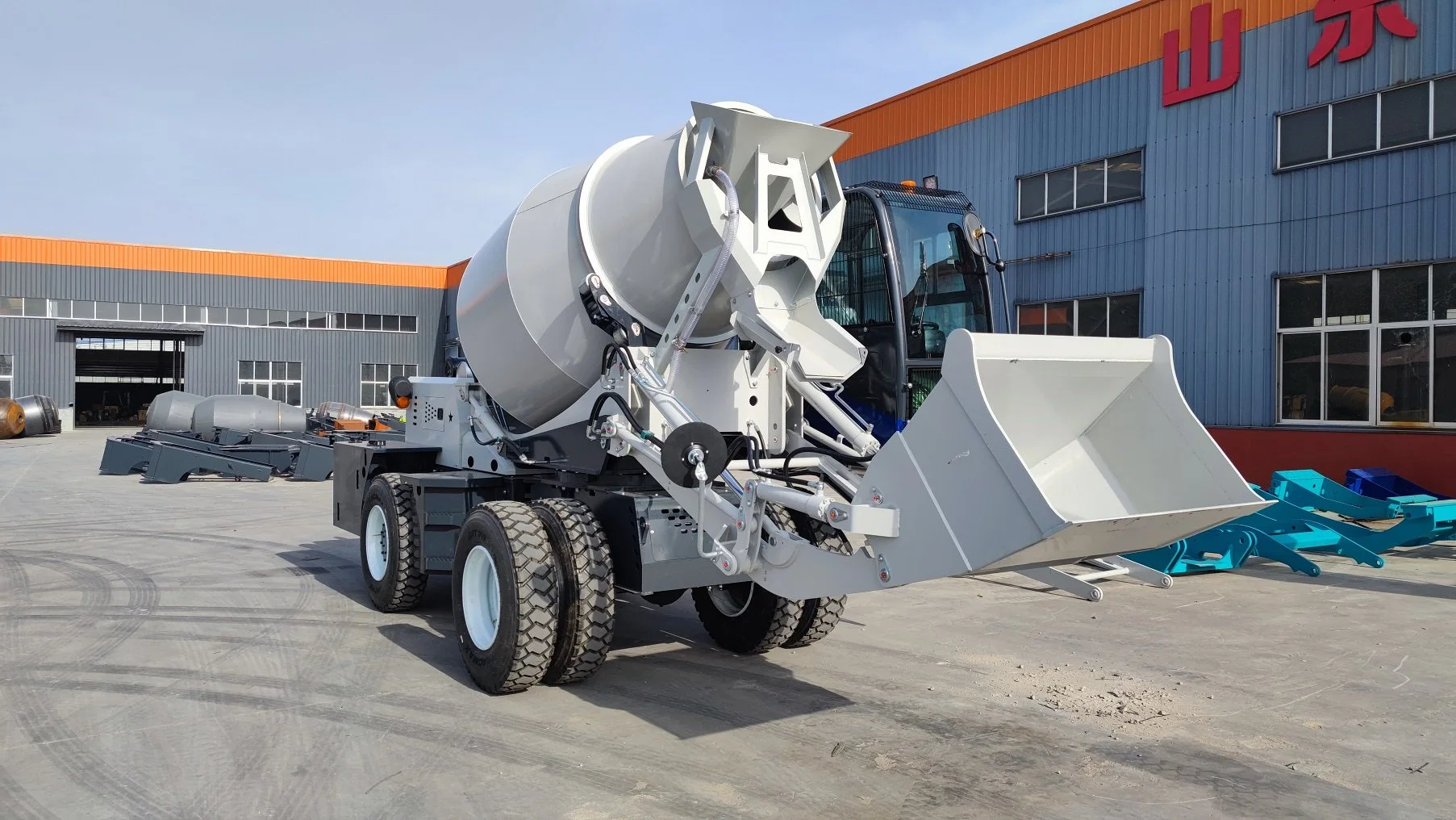 Mx2000 Self Loading Concrete Mixer Drum Concrete Machinery