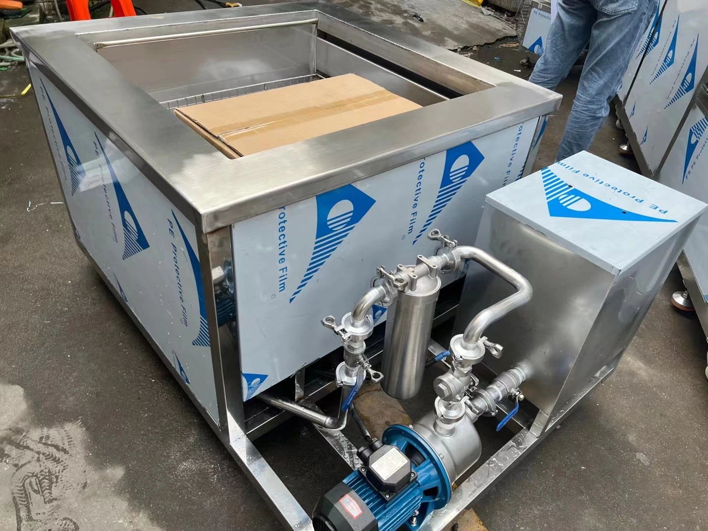 Machine automatique de nettoyage par ultrasons nettoyant industriel de l'équipement pour le métal/Matériel/pièces de machines CNC