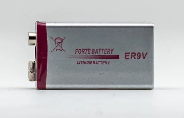 Batterie au lithium de haute qualité Er9V pour fumer de l'alarme