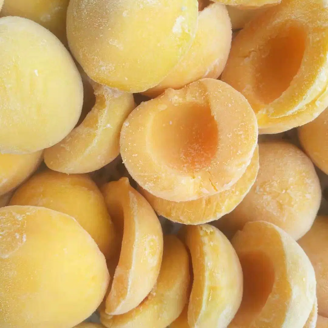 Frutas congeladas las mitades de duraznos amarillo congelados