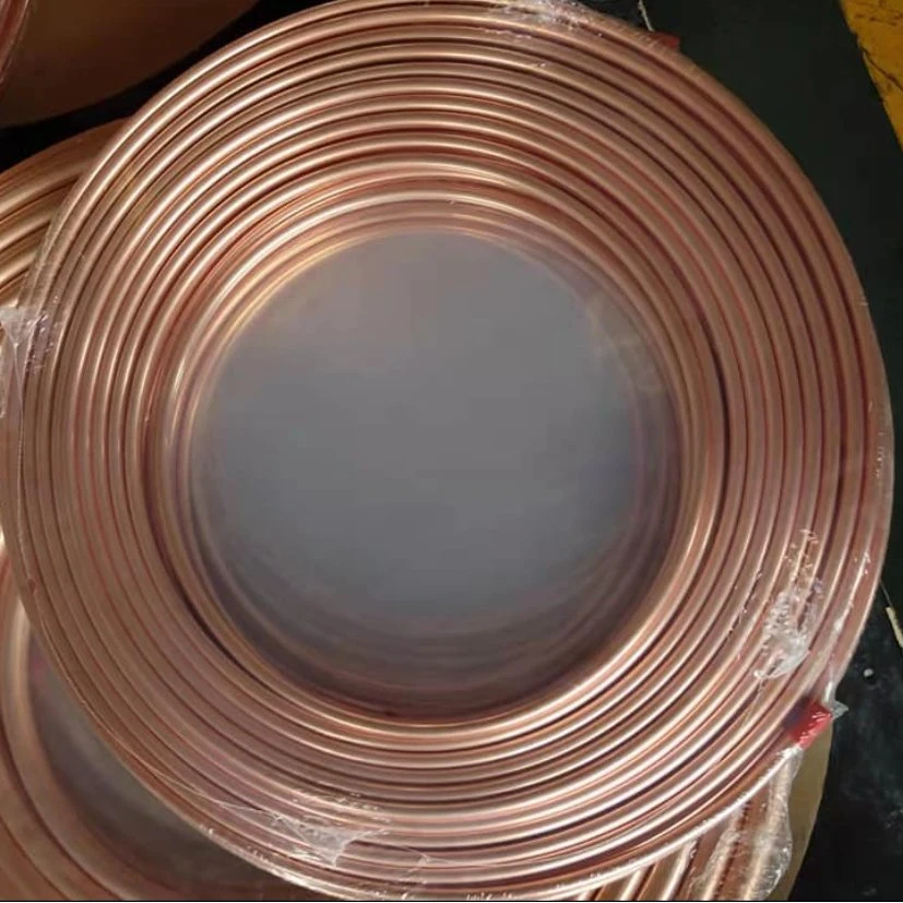 Tuyau d'eau en cuivre rouge ASTM B280 99,9% C1100 C12200 Tuyau en cuivre isolé Tube en laiton droit Tuyau en cuivre enroulé en forme de crêpe pour climatisation réfrigérateur