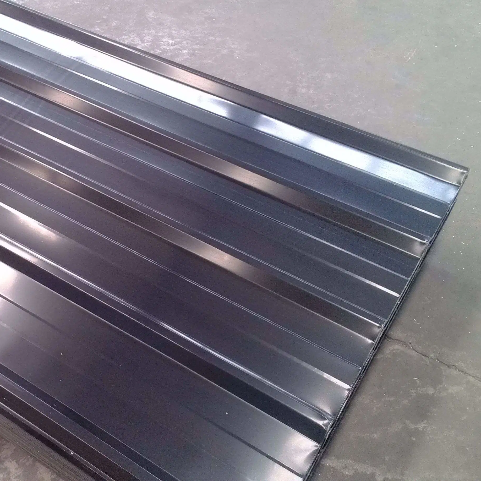 Aluminum Zinc Aluminium Roof Tile AA1050 1060 1070 1100 3003 3004 5052 5083 6001 6002 H24 0.4mm Thick Corrugated Galvanized Aluminum Roofing Sheet Prices