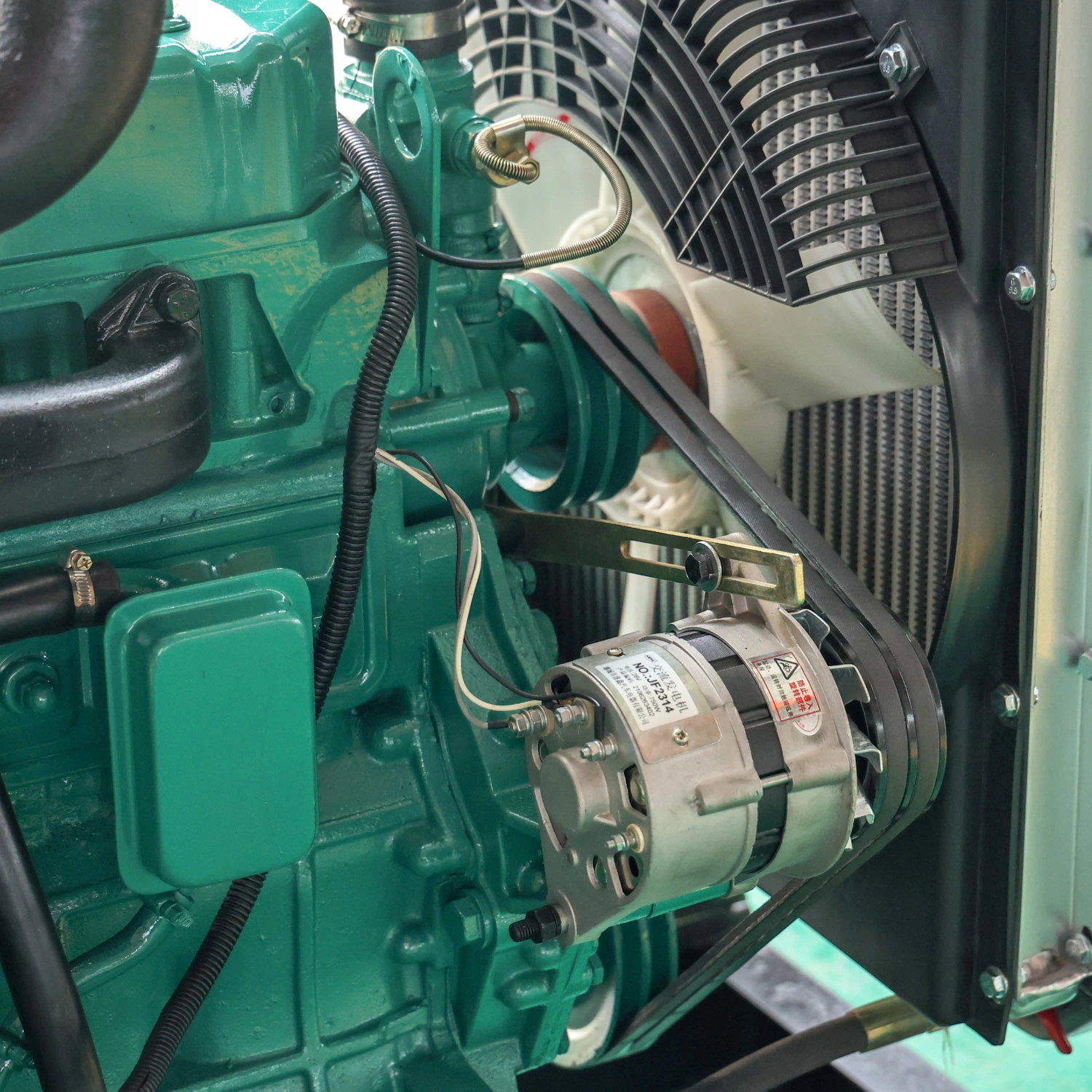 20-300kVA Schalldichte Silent Power Elektro Viertakt Dieselgeneratormotor Angetrieben von einem Cummins Motor/pro Kins/Weichai Wasserkühlung Sets OEM Werk