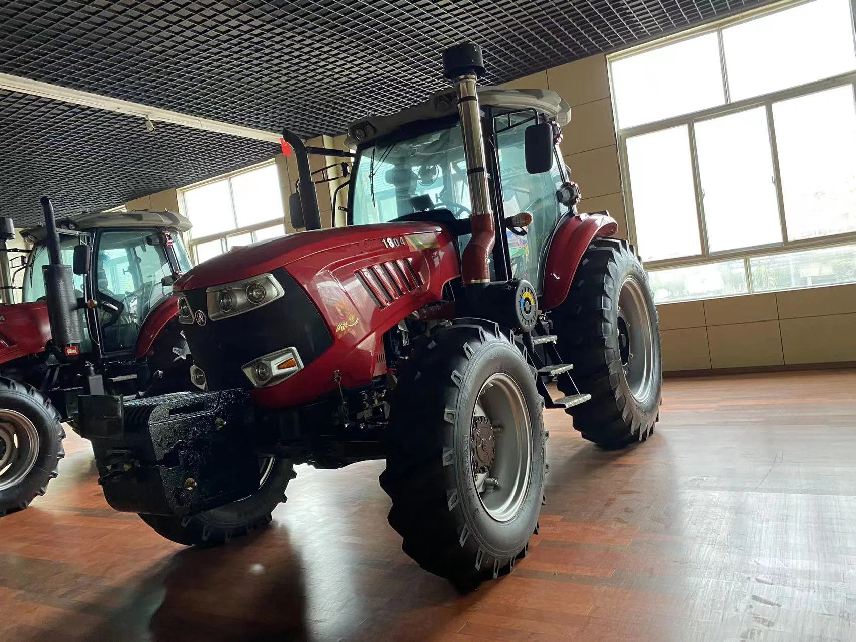 Farm Tractor Chinese Brand 130HP 4WD Agricultural Tractor