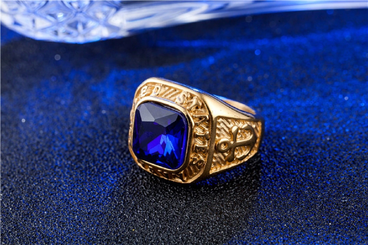 Anillo chapado en oro de acero inoxidable para hombre con azul cuadrado de piedra preciosa Diseño grabado Moda hombres Accesorios Joyería Esg14279