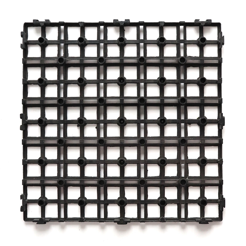 Fácil ajuste de Bloqueo de clic en el piso de madera compuesto de mosaico de azulejos de WPC de plástico de la Base de plástico