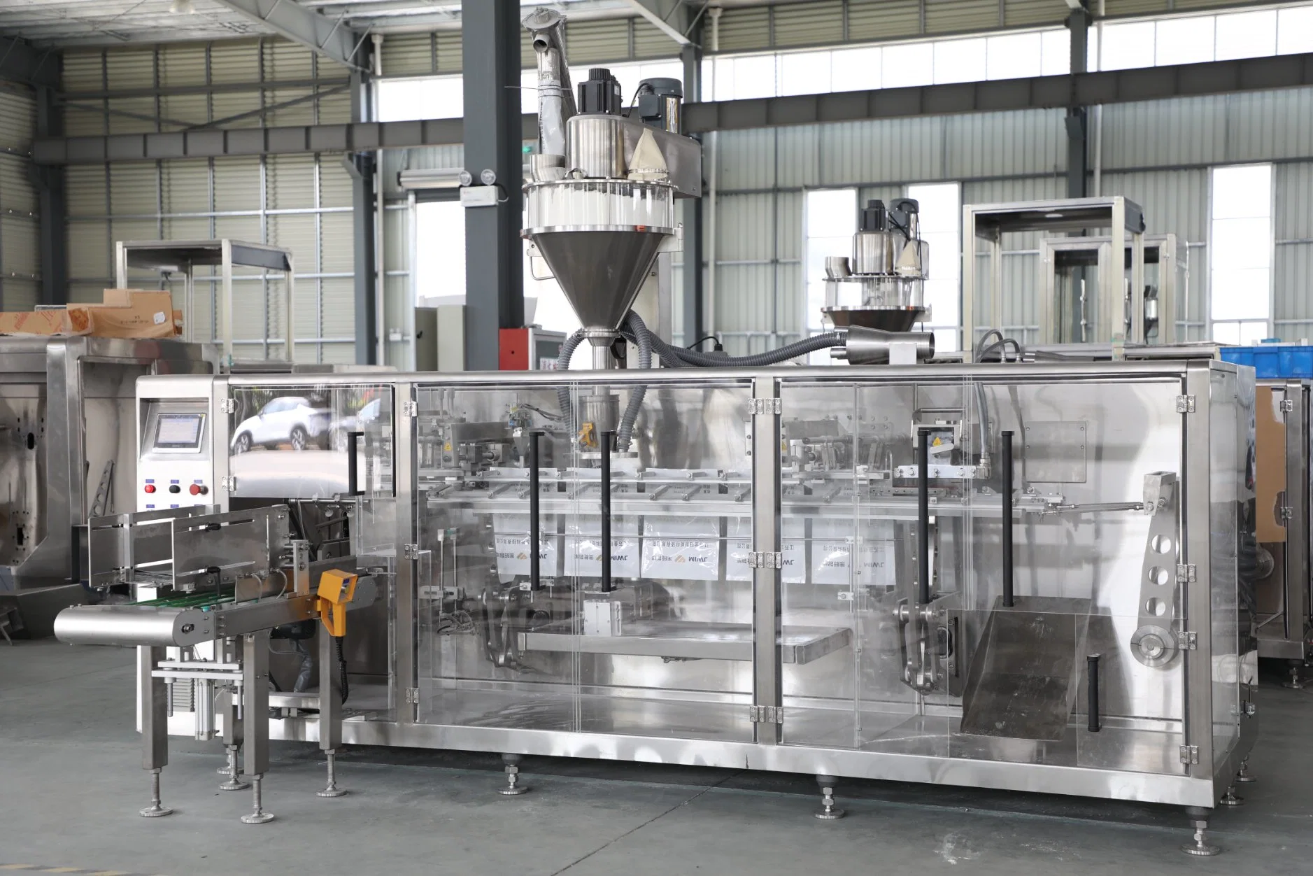 Automatic Horizontal Pouch Bag Packing Bagging Machine for Daily Chemicals, Oils