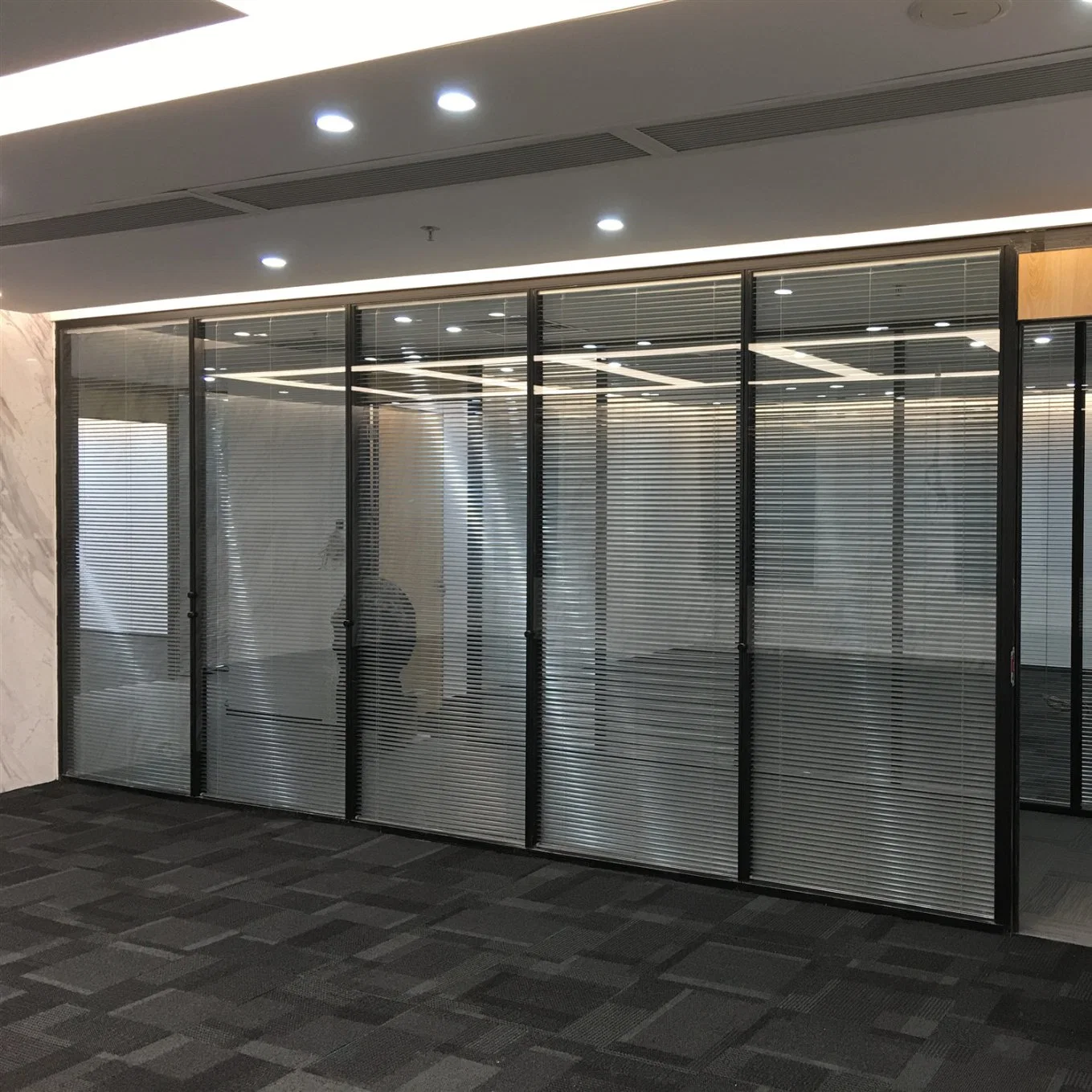 Customized Soundproof Folding Glass Movable Wall Systems for Office/Conference Room/Meeting Room