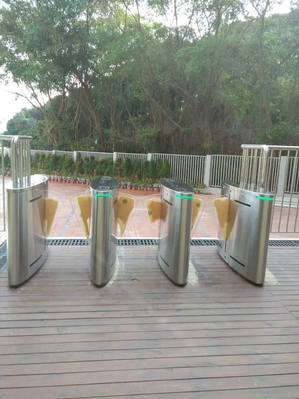 Rode Barrier Bi Direction Flap Turnstile Gate with RFID Card Reader & Face Recognition