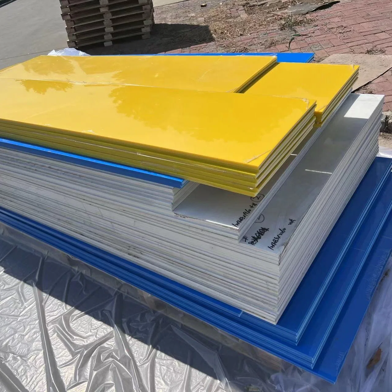 Customized Color HDPE/UHMW PE Sheet Plastic Cutting Board