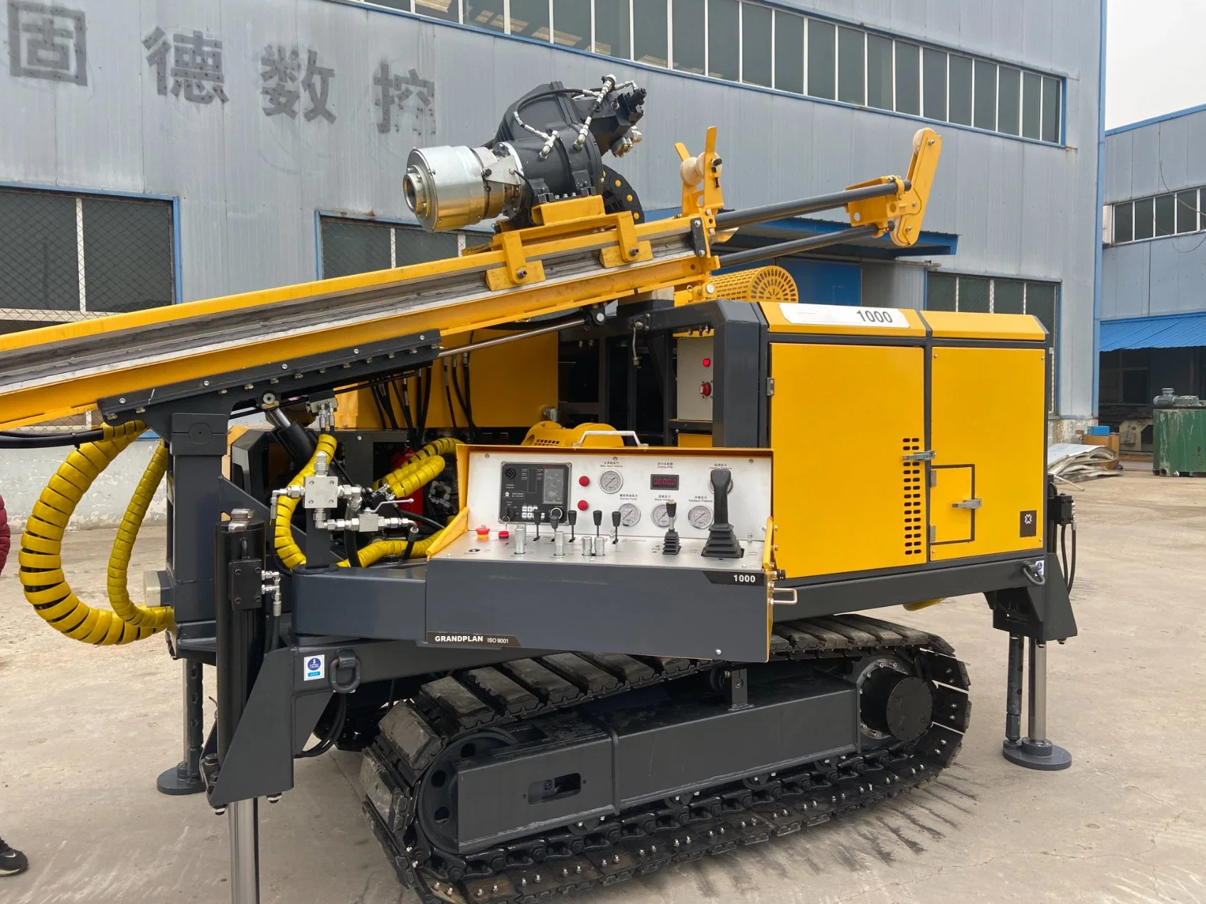 Skid Crawler Truck Mounted Surface Underground Multifunctional Hydraulic Diamond Drilling Portable PDC Drill Geological Core Exploration Core Coring Rig Drill